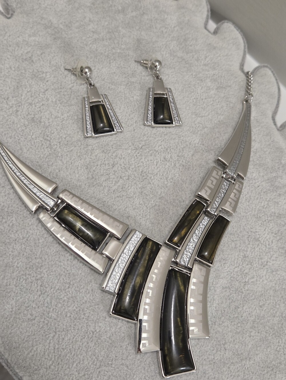 Greek Key Silver Tone Statement Necklace & Earring Set Olive Green Smoky